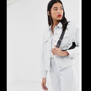 Mango bleach Oversized denim jacket in light blue